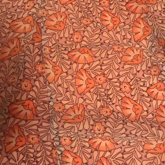 SKIRT - Picture 2 of 4